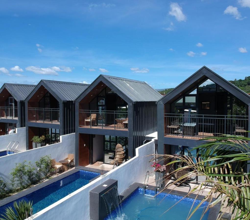 Hidden Haven Subic Villa W/ Infinity Pool ภายนอก รูปภาพ