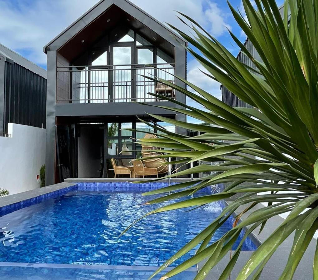 Hidden Haven Subic Villa W/ Infinity Pool ภายนอก รูปภาพ