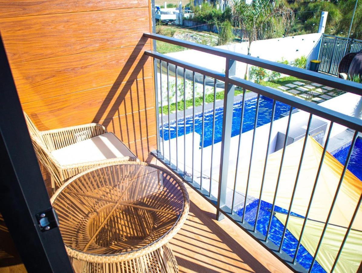 Hidden Haven Subic Villa W/ Infinity Pool ภายนอก รูปภาพ